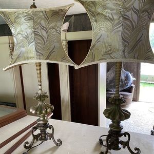 Set of 2 elegant lamps. I used them on a mantle.